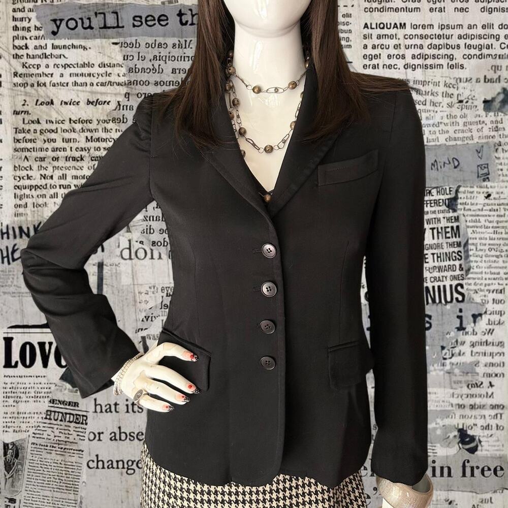 Vintage y2k black emporio Armani skinny fit blazer
